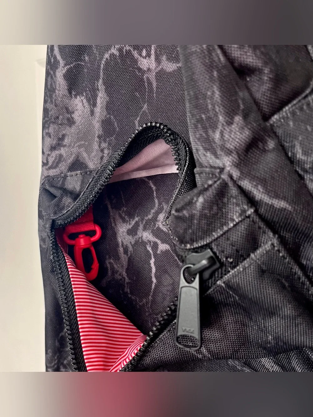 Herschel Nova Mid Volume Backpack Black Marble NWOT